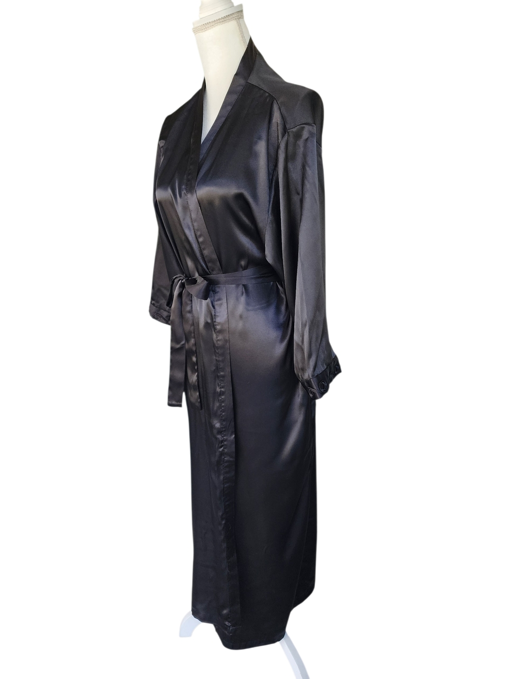 Vintage Oscar de la Renta Black Satin Long Robe - Picture 4 of 11